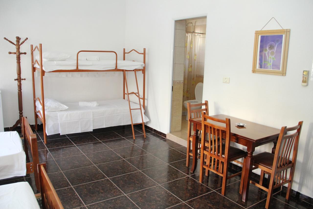 Hotel Italia Τίρανα Εξωτερικό φωτογραφία