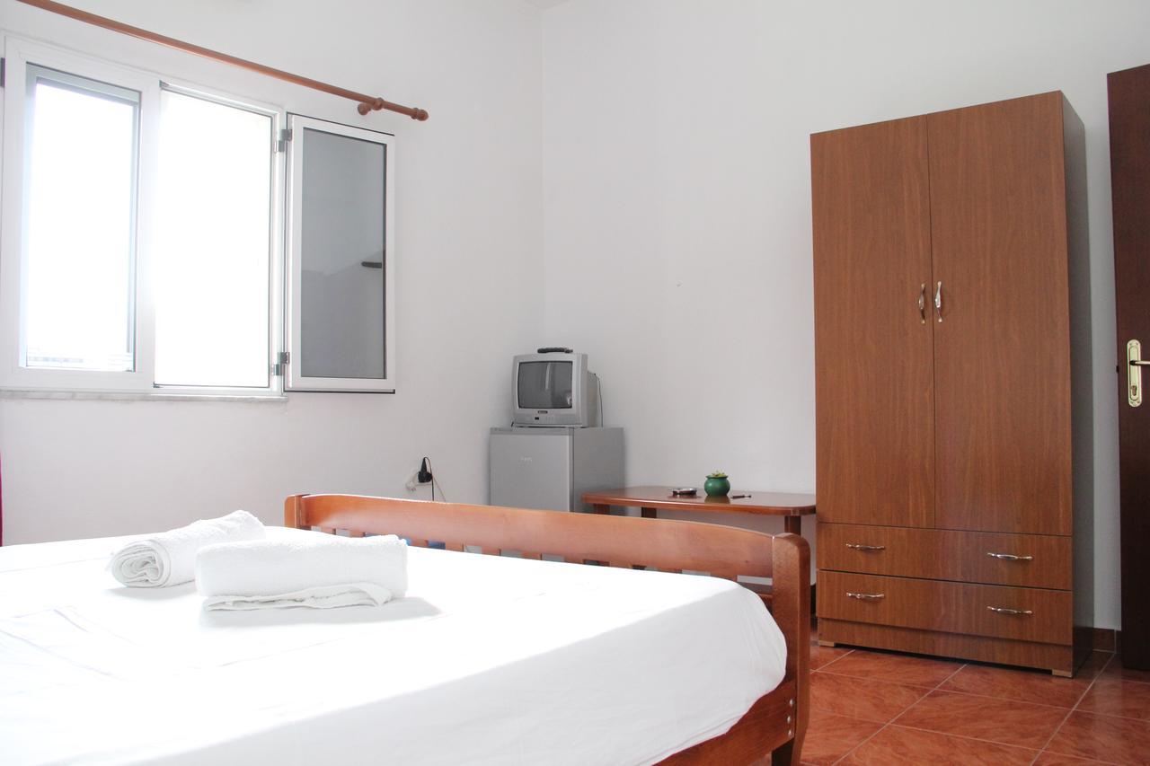 Hotel Italia Τίρανα Εξωτερικό φωτογραφία